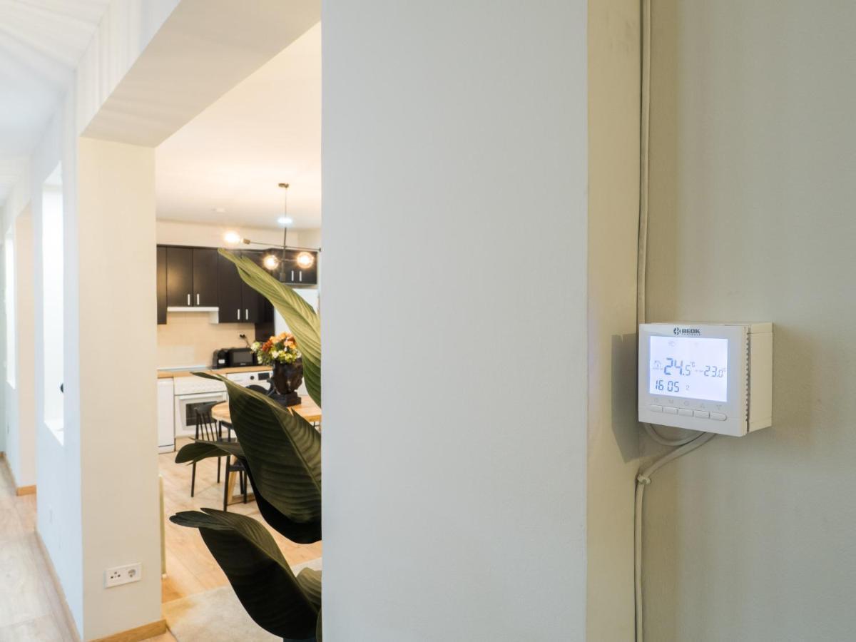 Almar Collection Atocha Apartment Madrid Luaran gambar